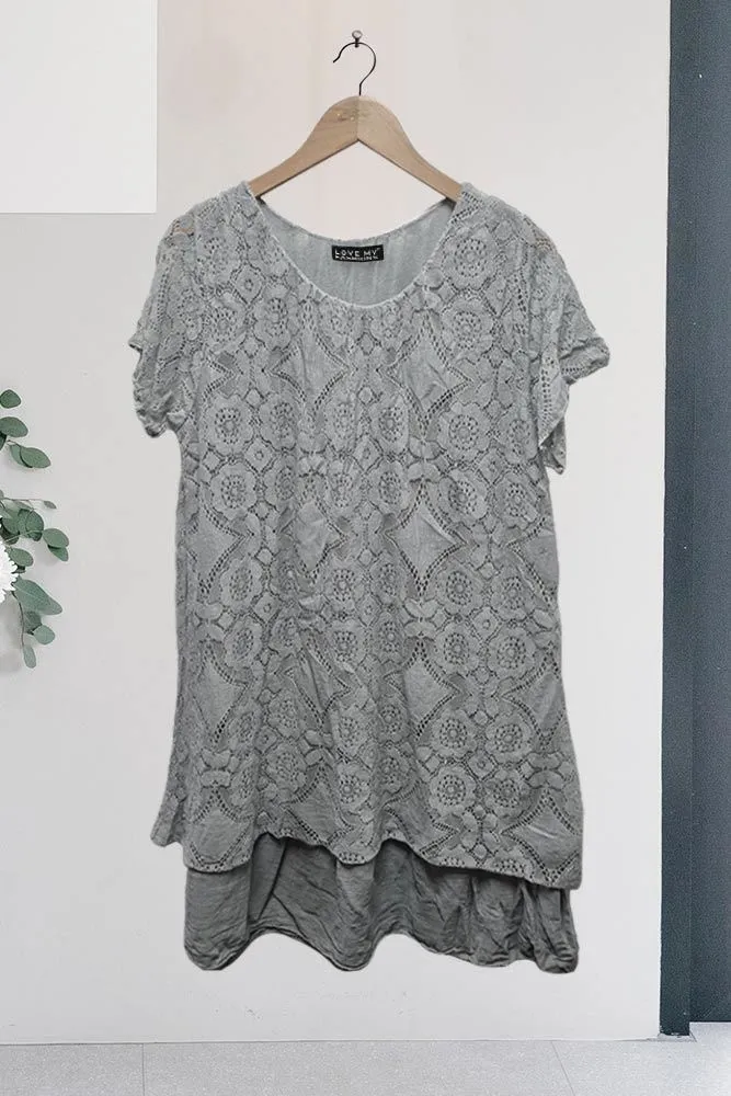 Geometric Pattern Mesh Lace Dip Hem Top