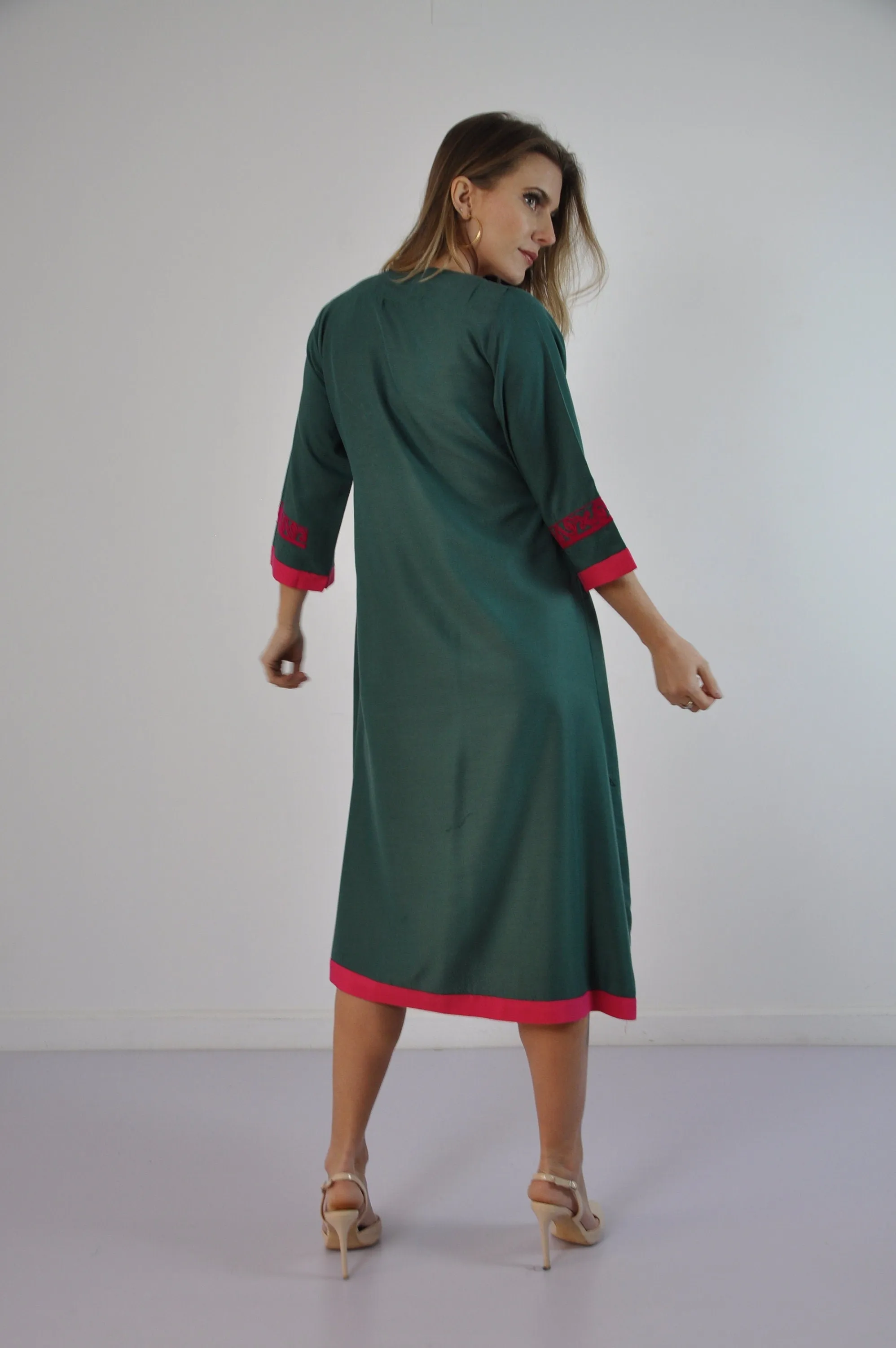 Green Long Sleeve Embroidered Tunic dress, Boho tunic dress, Summer tunic, beach tunic, resorts tunic, Hippie tunic, green Kaftan