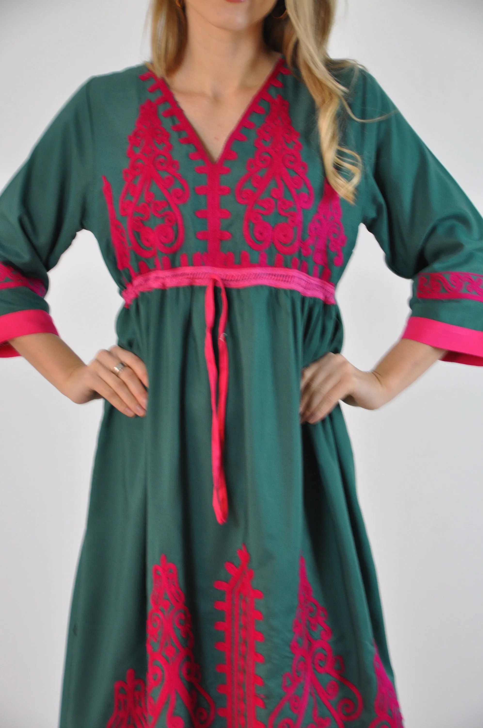 Green Long Sleeve Embroidered Tunic dress, Boho tunic dress, Summer tunic, beach tunic, resorts tunic, Hippie tunic, green Kaftan